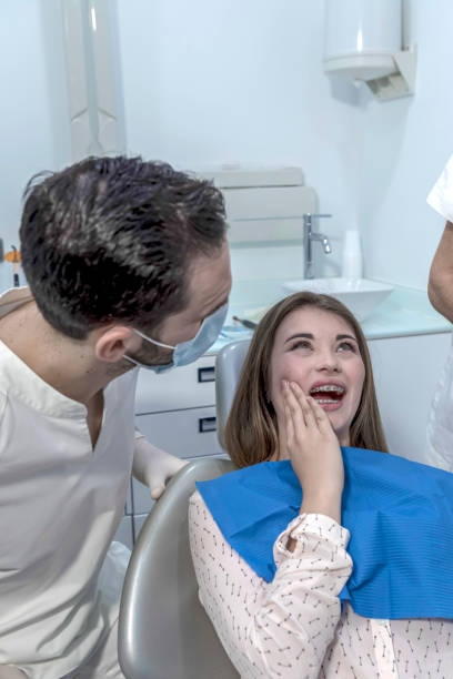 Best Emergency Tooth Extraction in Newton, KS